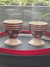 Afbeelding in Gallery-weergave laden, Eierdopjes rood met wit