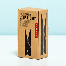 Afbeelding in Gallery-weergave laden, Leeslamp - wasknijper hout