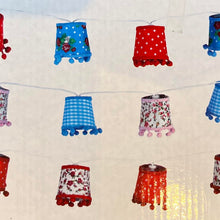 Afbeelding in Gallery-weergave laden, Lampenkapjesslinger