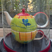 Afbeelding in Gallery-weergave laden, Theepot en kopje in lentekleuren
